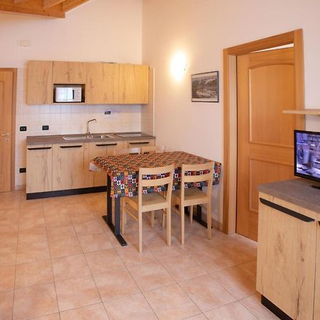 Residence Meridiana Andalo Buitenkant foto