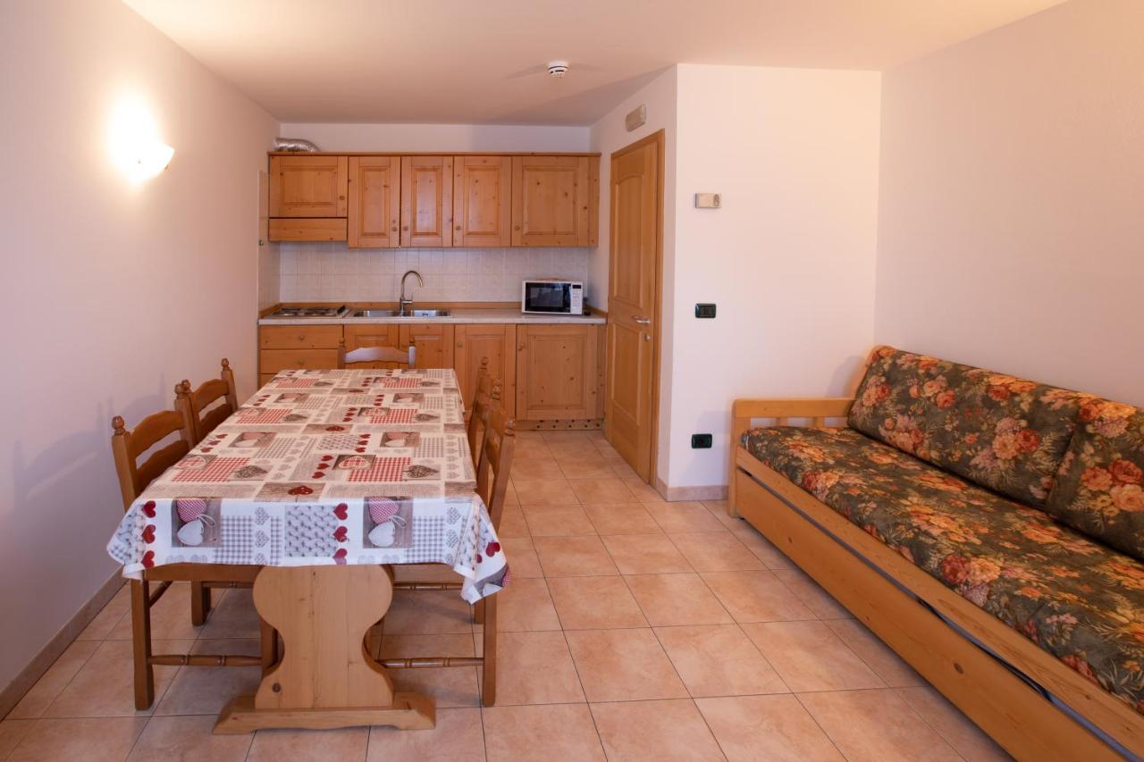 Residence Meridiana Andalo Buitenkant foto
