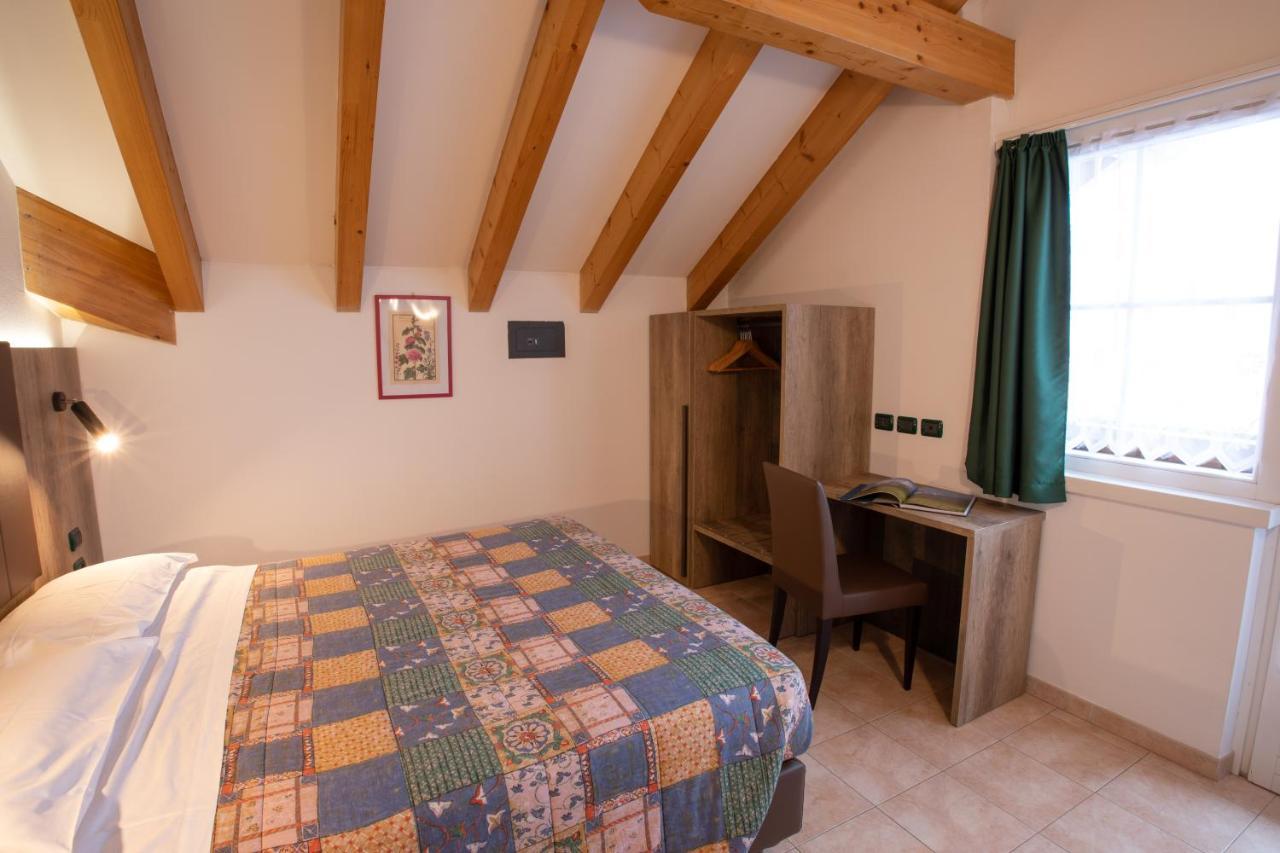 Residence Meridiana Andalo Buitenkant foto