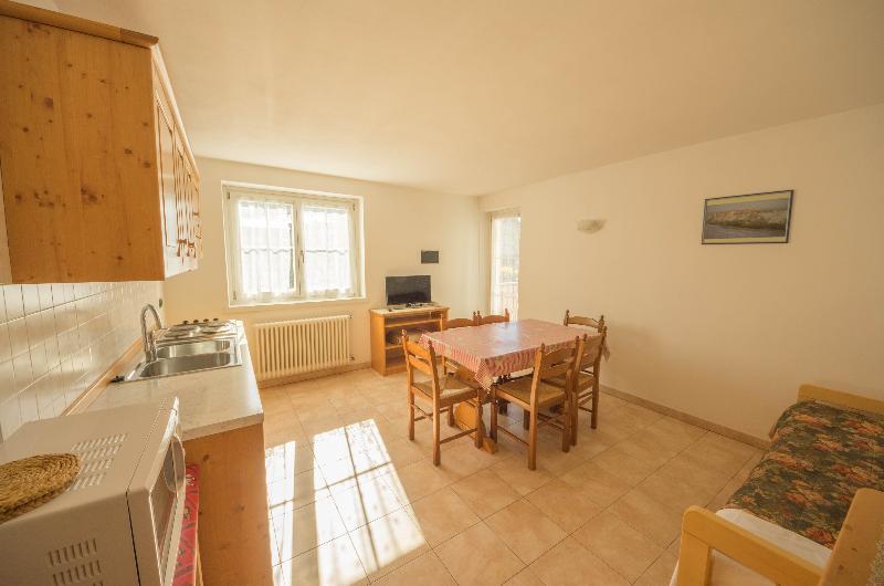 Residence Meridiana Andalo Buitenkant foto