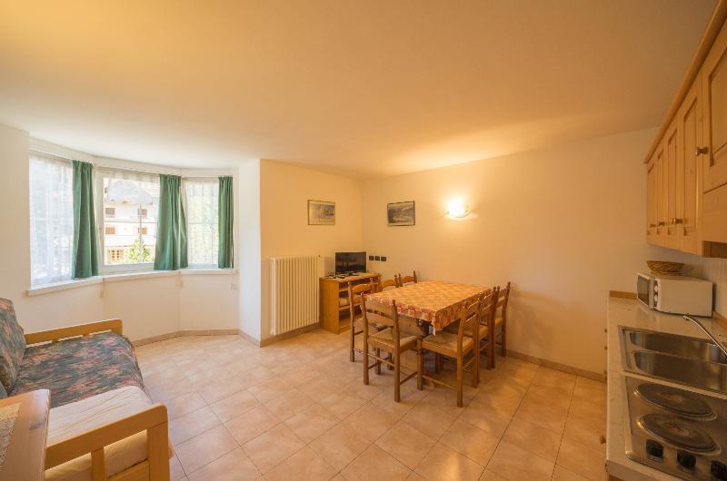 Residence Meridiana Andalo Buitenkant foto