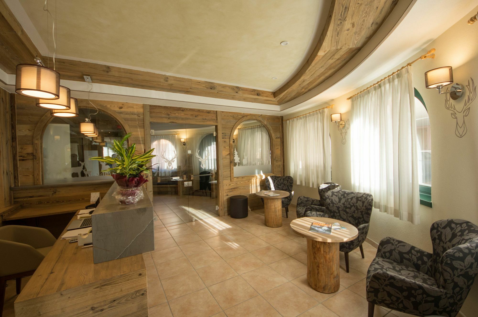 Residence Meridiana Andalo Buitenkant foto